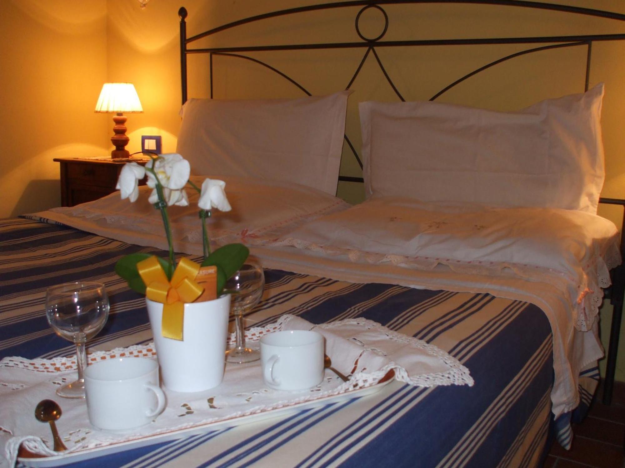 Agriturismo Le Docce Castelfiorentino Ngoại thất bức ảnh